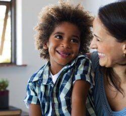 Cartable & Pyjama, agence de nounous dans toutes les villes de France