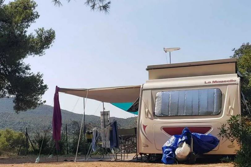 Quel hébergement choisir au camping, le mobil-home ou la tente ?